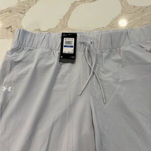 Under Armour Women's Loose Light Gray/Off-White Athletic Shorts